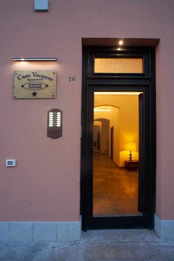 Case Vacanze "Residenze Trapanesi" トラーパニ エクステリア 写真